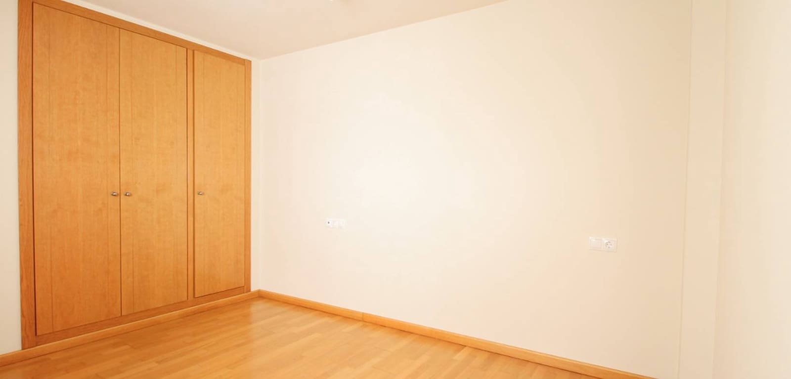 3 camera da letto Appartamento da affittare in Alicante citta - 1.800 € (Rif: 10034353)