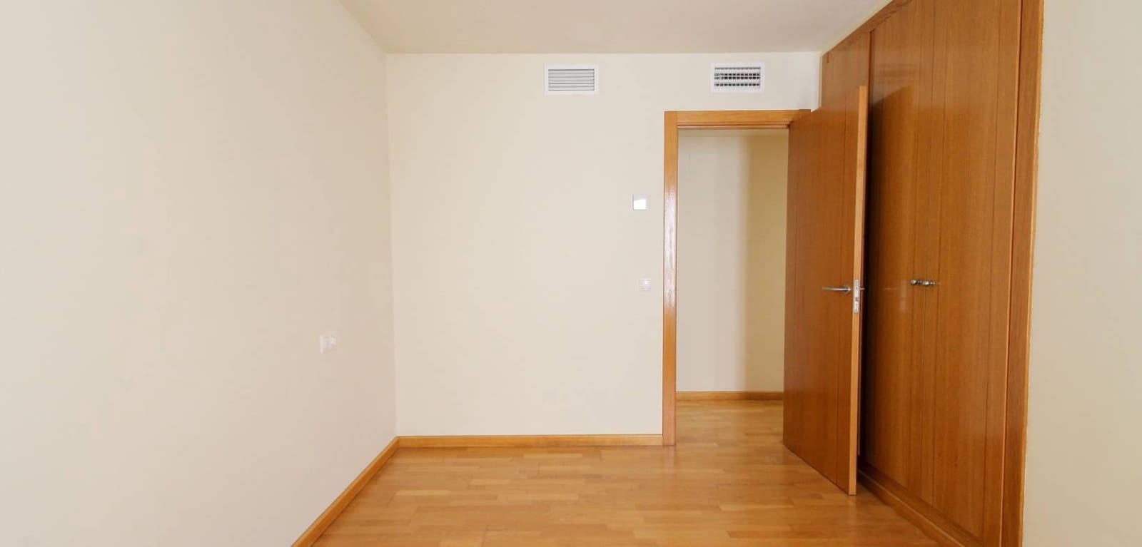 3 camera da letto Appartamento da affittare in Alicante citta - 1.800 € (Rif: 10034353)