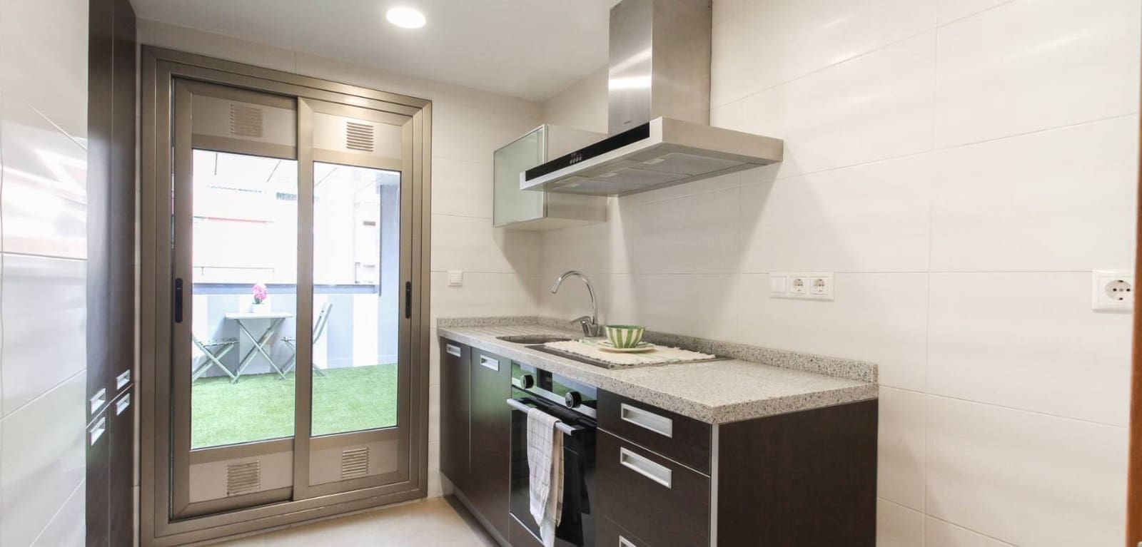 3 camera da letto Appartamento da affittare in Alicante citta - 1.800 € (Rif: 10034353)