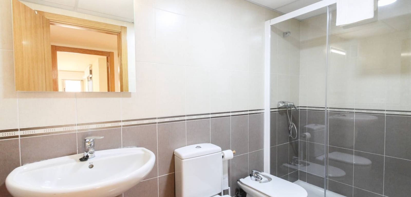 3 camera da letto Appartamento da affittare in Alicante citta - 1.800 € (Rif: 10034353)