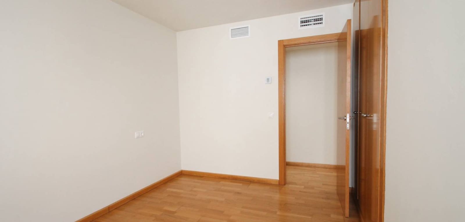 3 camera da letto Appartamento da affittare in Alicante citta - 1.800 € (Rif: 10034353)