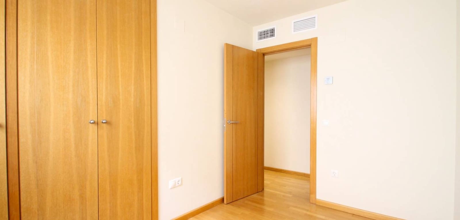 3 camera da letto Appartamento da affittare in Alicante citta - 1.800 € (Rif: 10034353)