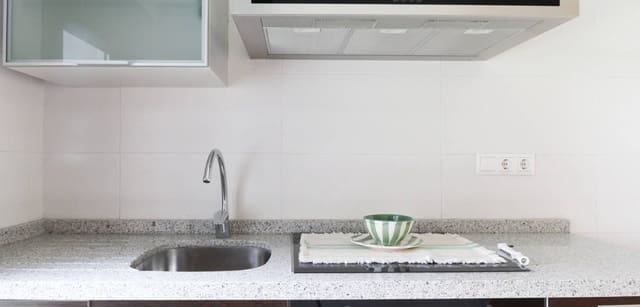 3 sypialnia Apartament do wynajęcia w Barrio del Centro, Miasto Alicante / Alacant - 1 800 € (Ref: 10034353)