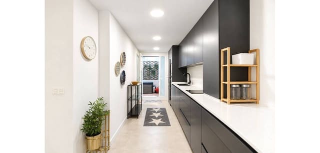 3 sypialnia Apartament na sprzedaż w Mercado, Miasto Alicante / Alacant - 370 000 € (Ref: 10158740)