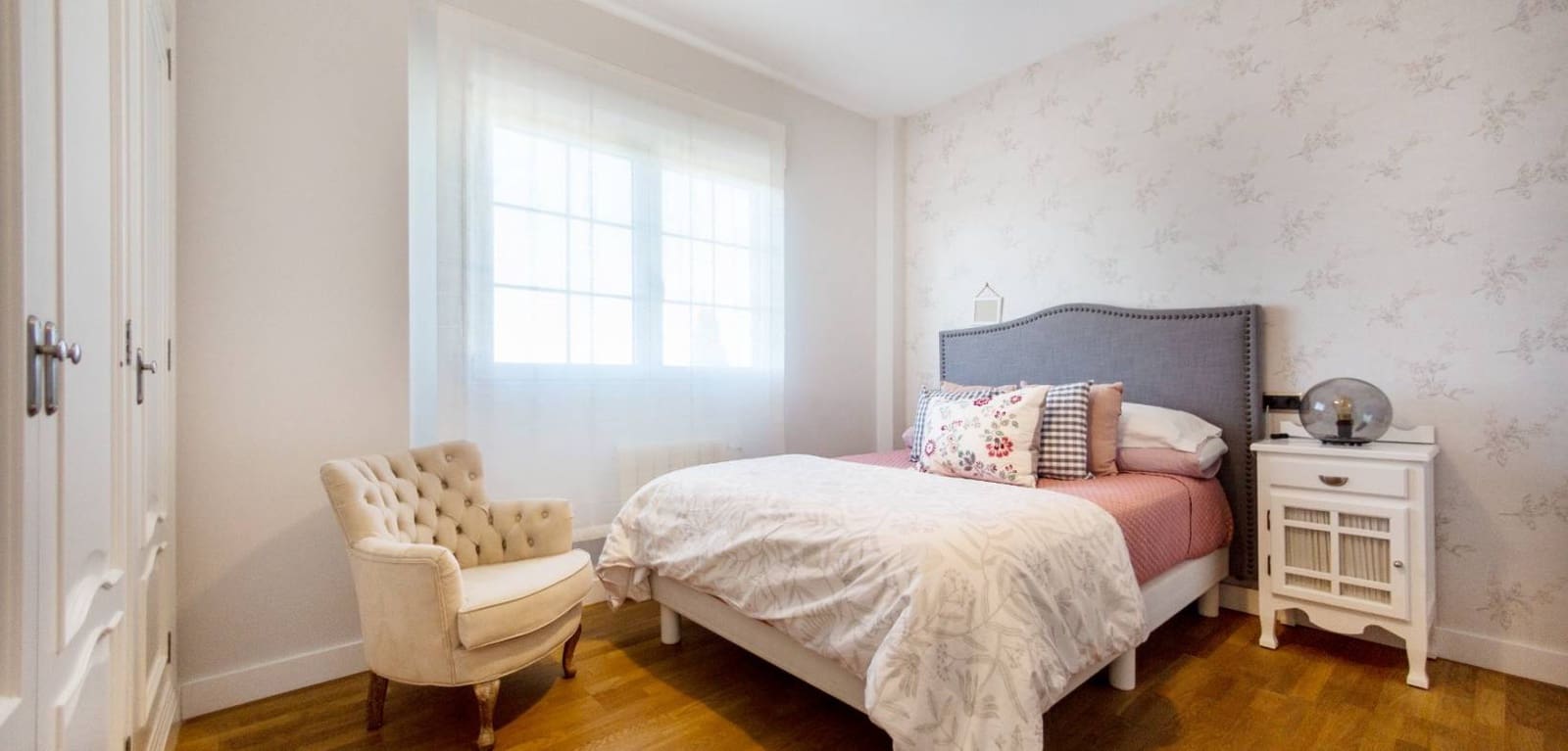 4 makuuhuone Huvila myytävänä paikassa San Vicente / Sant Vicent del Raspeig mukana uima-altaan 
autotalli - 939 000 € (Ref: 7430691)