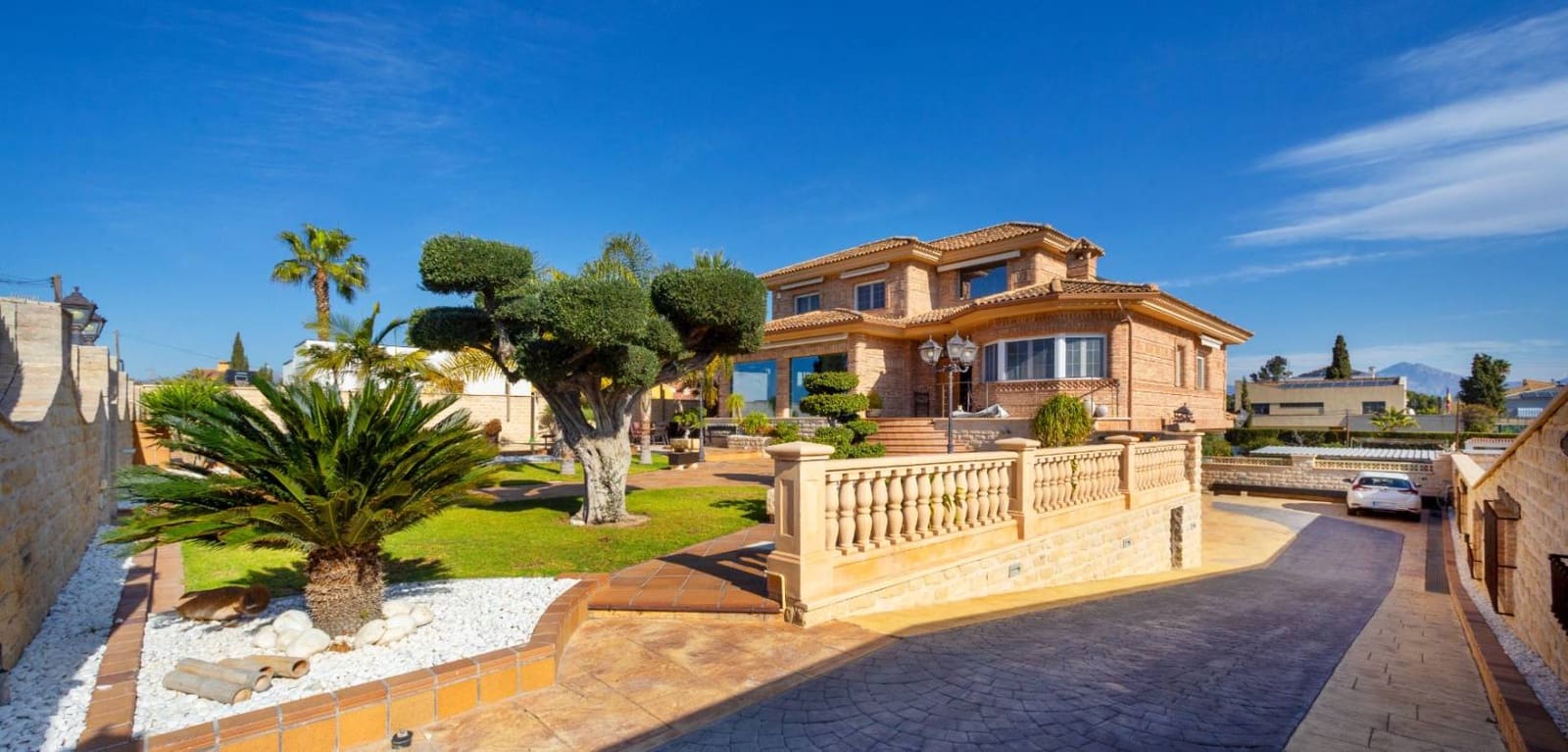 4 bedroom Villa for sale in San Vicente / Sant Vicent del Raspeig with pool garage - € 939,000 (Ref: 7430691)