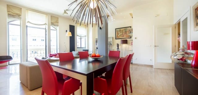 3 slaapkamer Appartement te koop in Barrio del Centro, Alicante stad met garage - € 849.000 (Ref: 7477188)