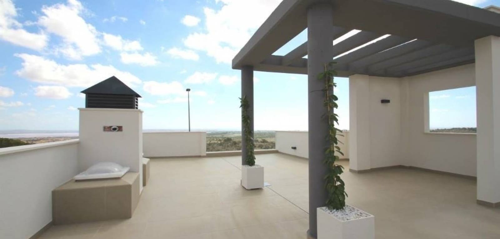 3 soveværelse Villa til salg i San Miguel de Salinas med swimmingpool - € 630.000 (Ref: 7690202)