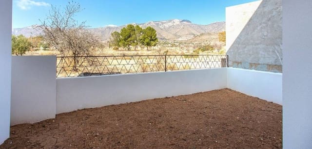 3 Zimmer Bungalow zu verkaufen in La Canalosa, Hondón de las Nieves - 215.000 € (Ref: 7713441)