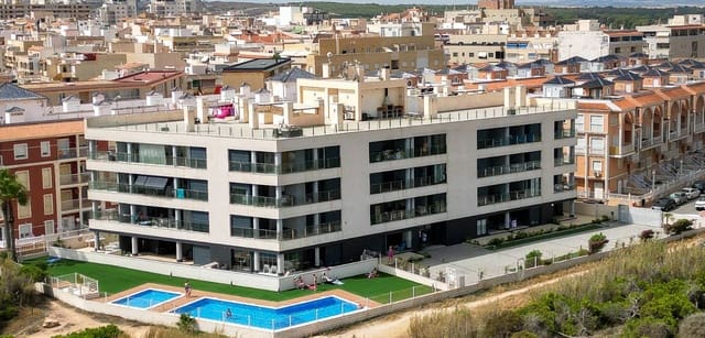 2 slaapkamer Appartement te koop in La Mata, Torrevieja met zwembad garage - € 349.000 (Ref: 7717475)