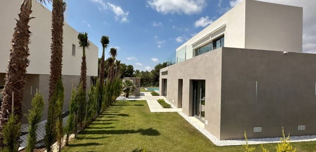 3 sovrum Villa till salu i Las Colinas Golf, Orihuela med pool garage - 835 000 € (Ref: 7737009)