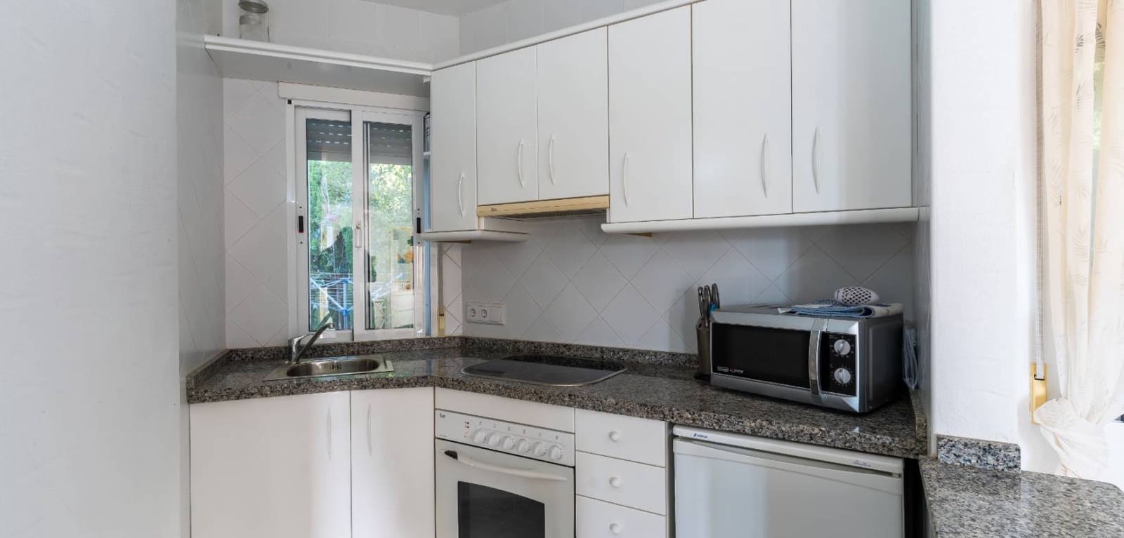 3 chambre Villa/Maison à vendre à Busot avec piscine garage - 595 000 € (Ref: 7785391)