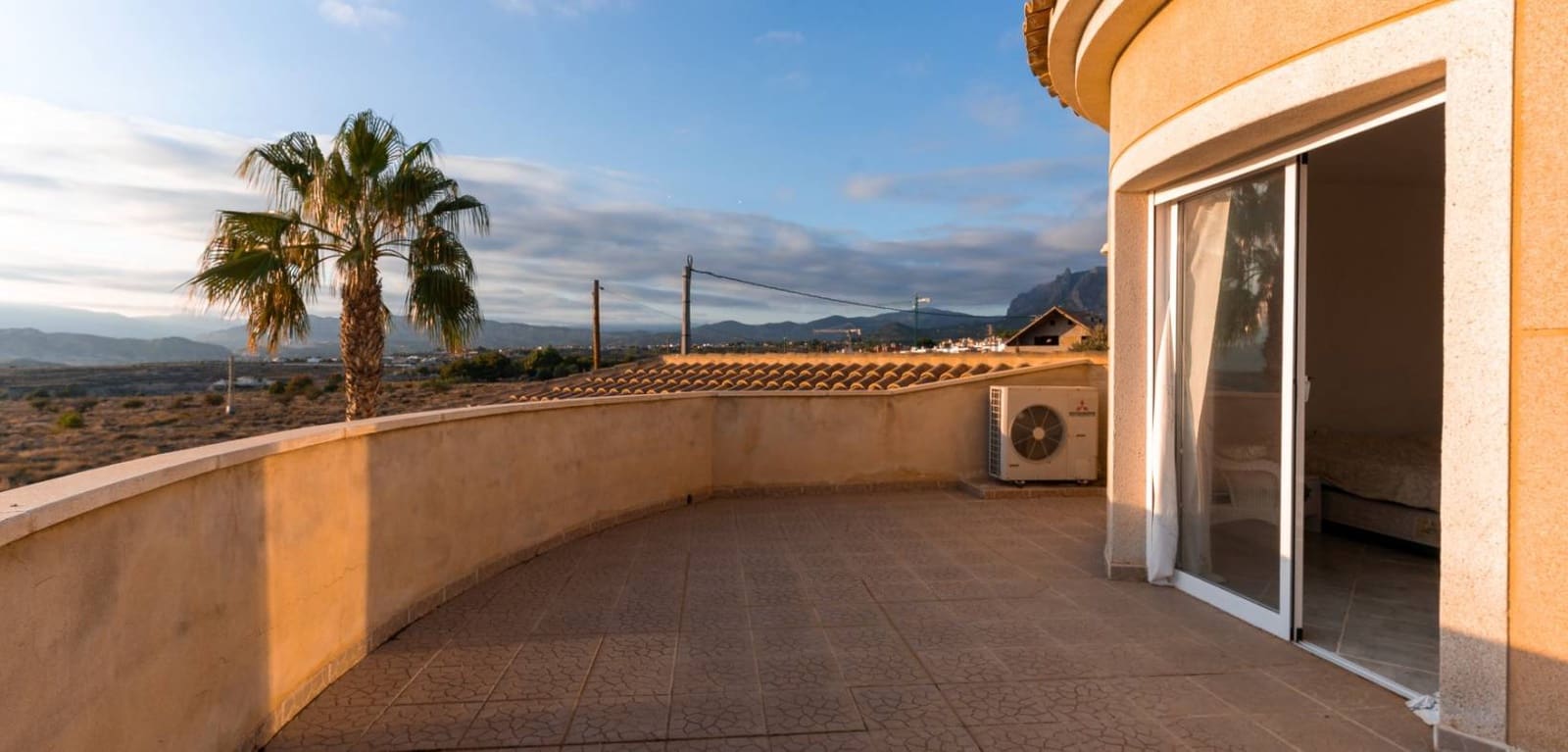 3 chambre Villa/Maison à vendre à Busot avec piscine garage - 595 000 € (Ref: 7785391)