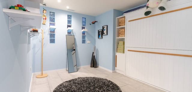 2 slaapkamer Appartement te koop in Barrio del Centro, Alicante stad - € 1.100.000 (Ref: 8666077)