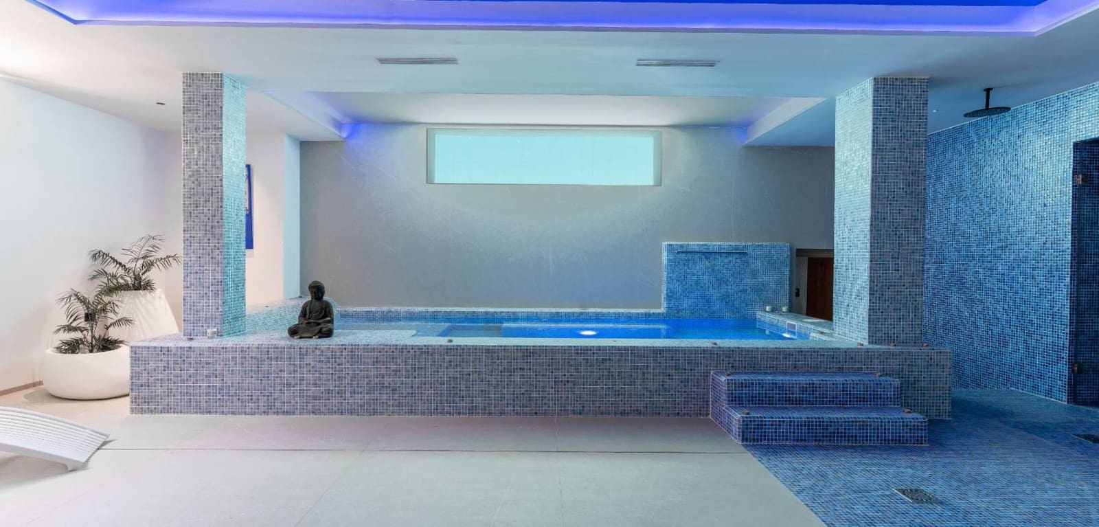 4 Zimmer Villa zu verkaufen in Benidorm mit Pool Garage - 2.825.000 € (Ref: 8666086)