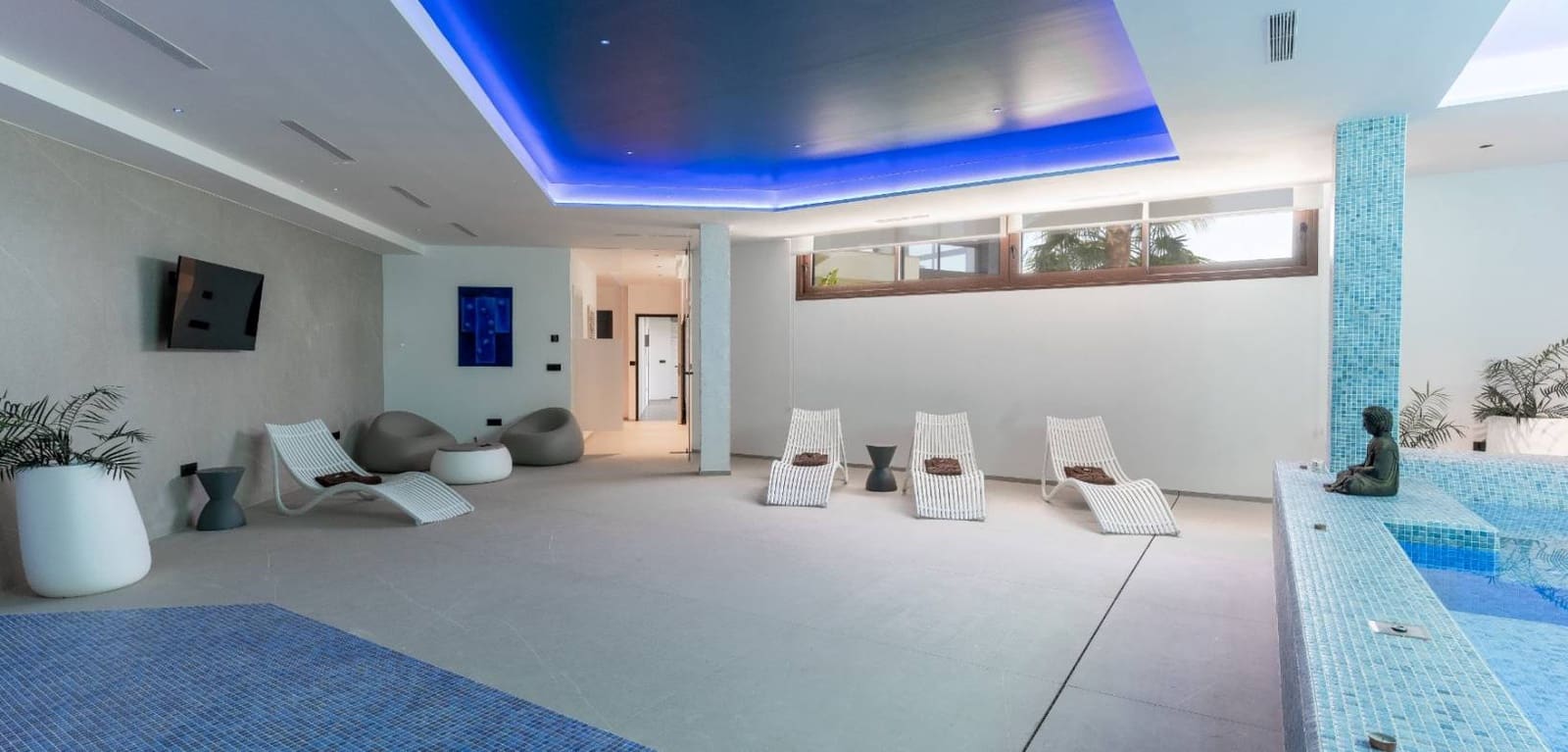 4 Zimmer Villa zu verkaufen in Benidorm mit Pool Garage - 2.825.000 € (Ref: 8666086)