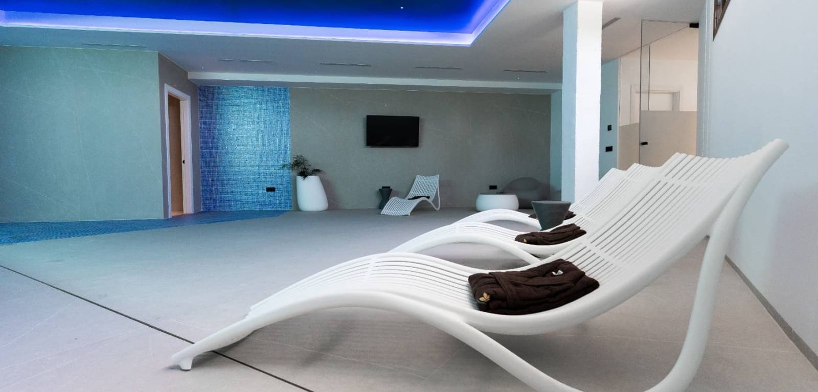 4 Zimmer Villa zu verkaufen in Benidorm mit Pool Garage - 2.825.000 € (Ref: 8666086)