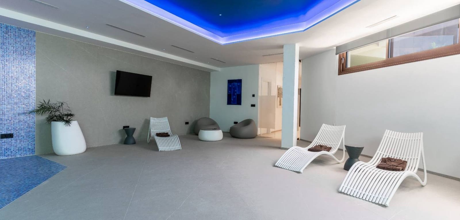 4 Zimmer Villa zu verkaufen in Benidorm mit Pool Garage - 2.825.000 € (Ref: 8666086)