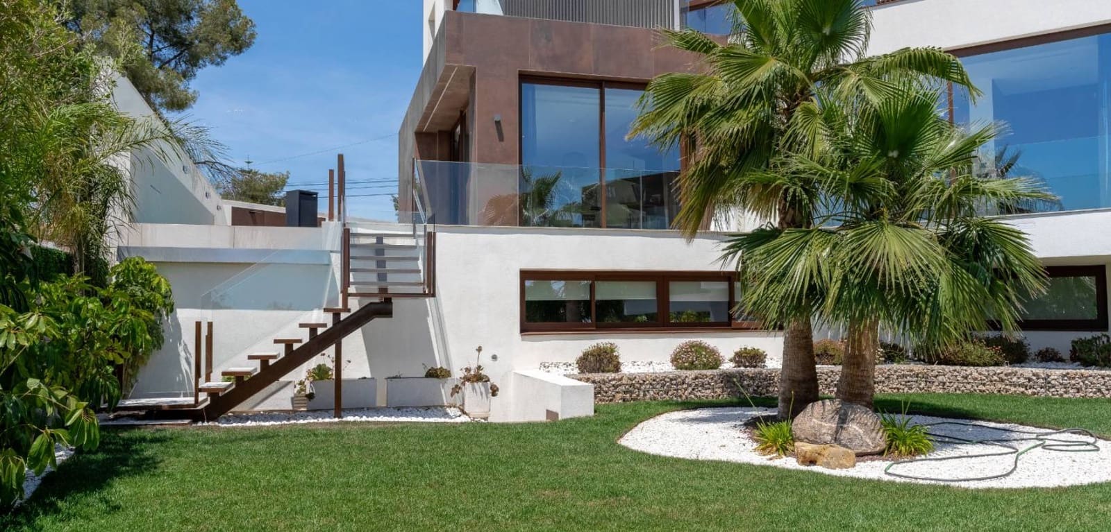 4 Zimmer Villa zu verkaufen in Benidorm mit Pool Garage - 2.825.000 € (Ref: 8666086)