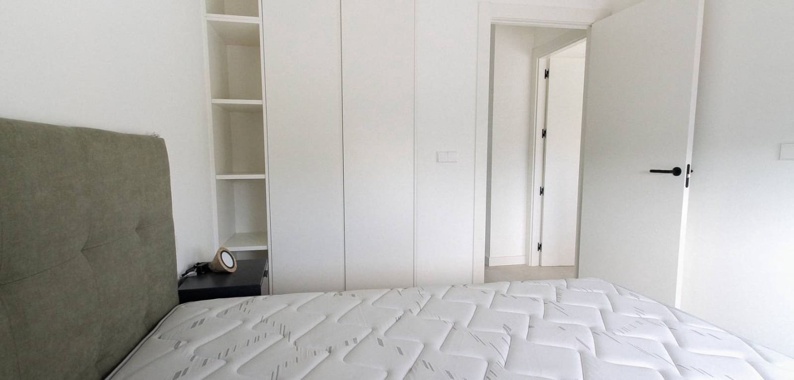 4 soverom Villa til salgs i Alicante by med svømmebasseng garasje - € 729 000 (Ref: 8666095)