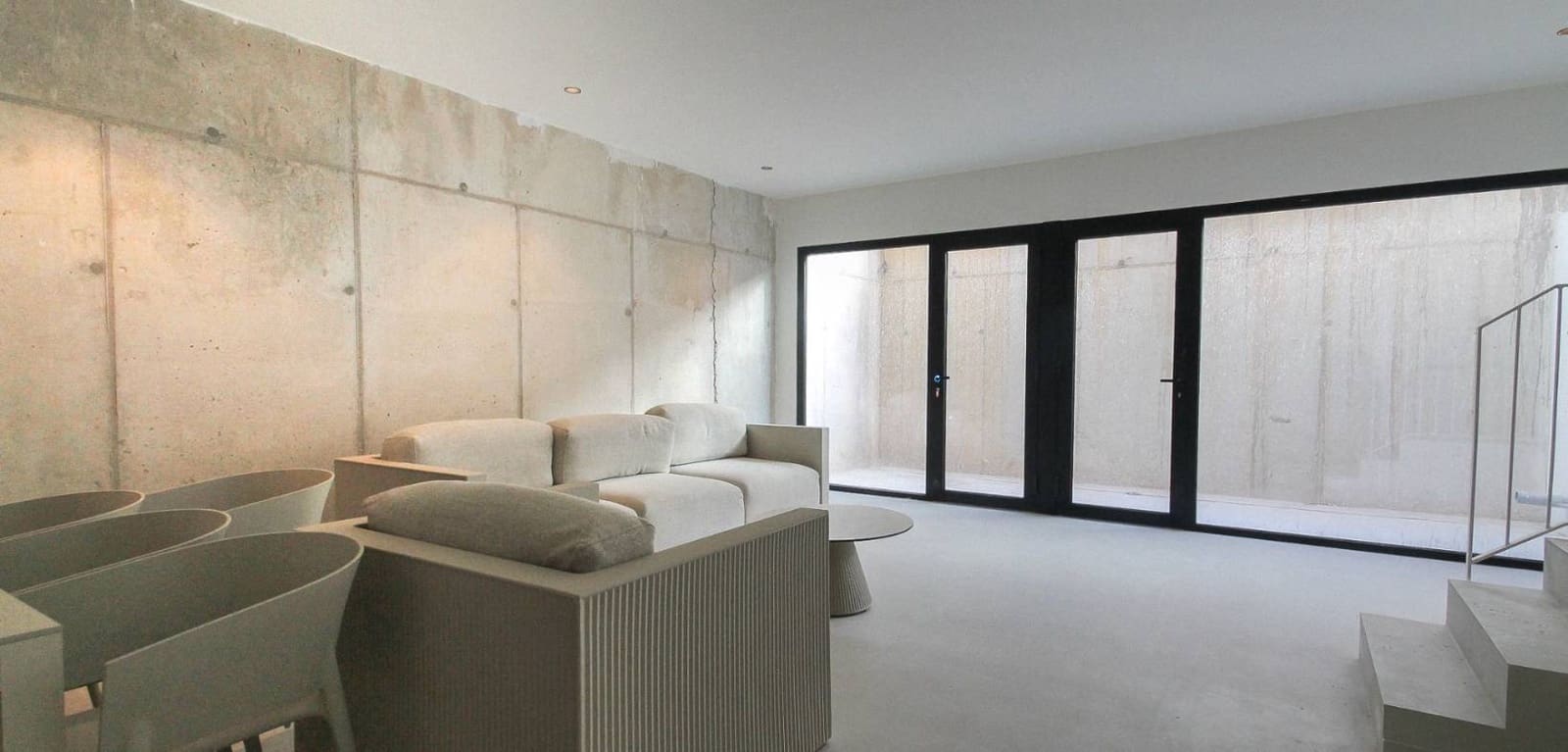 4 soverom Villa til salgs i Alicante by med svømmebasseng garasje - € 729 000 (Ref: 8666095)