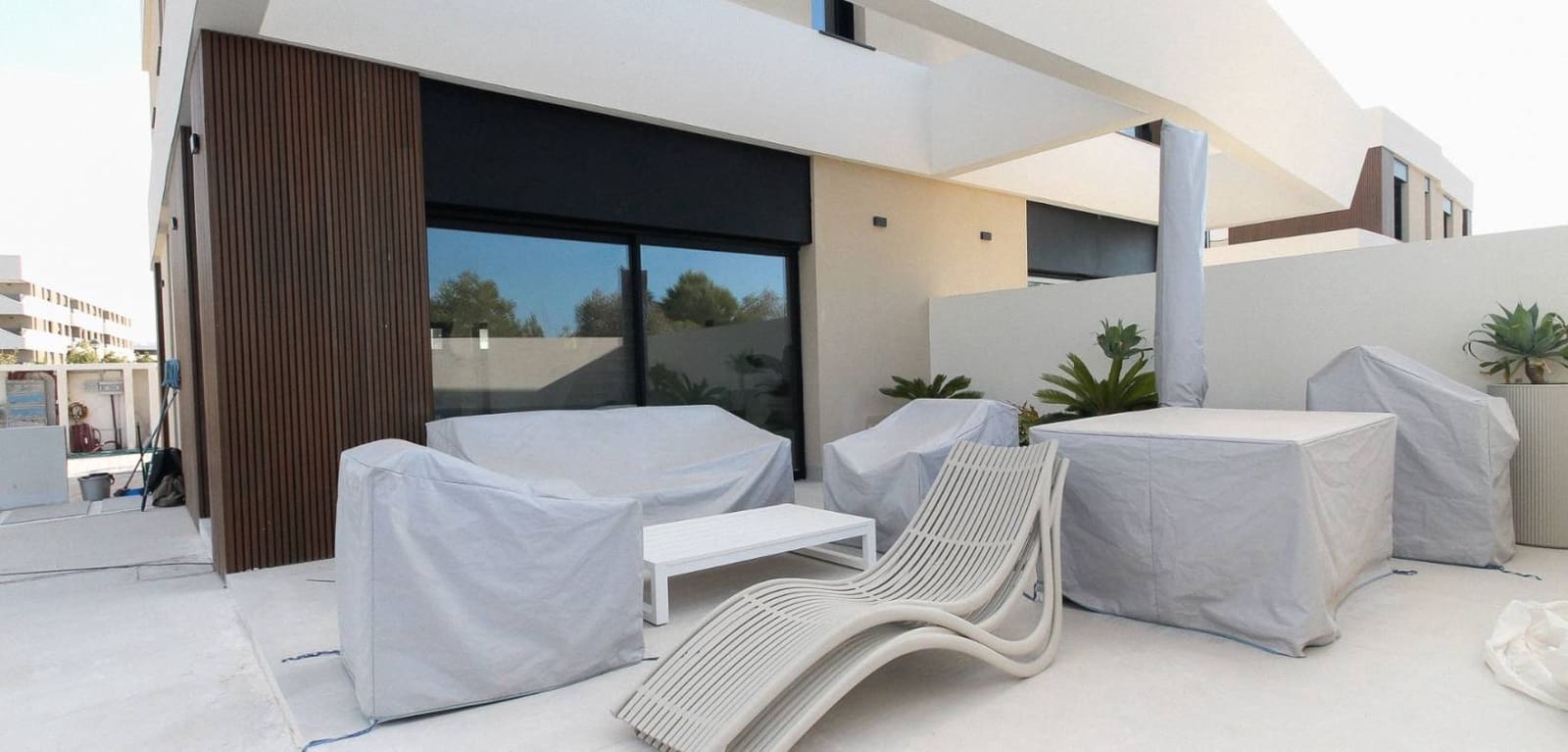 4 soverom Villa til salgs i Alicante by med svømmebasseng garasje - € 729 000 (Ref: 8666095)
