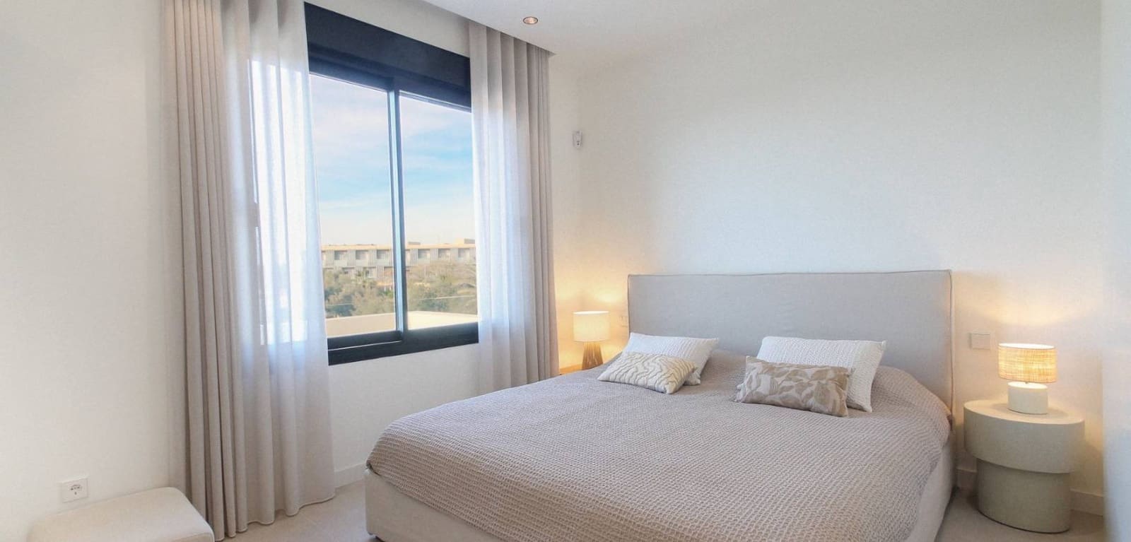 4 quarto Moradia para venda em Alicante cidade com piscina garagem - 729 000 € (Ref: 8666095)