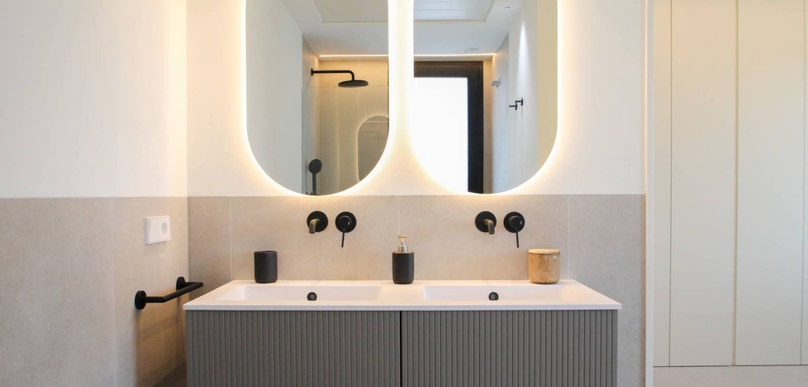 4 quarto Moradia para venda em Alicante cidade com piscina garagem - 729 000 € (Ref: 8666095)