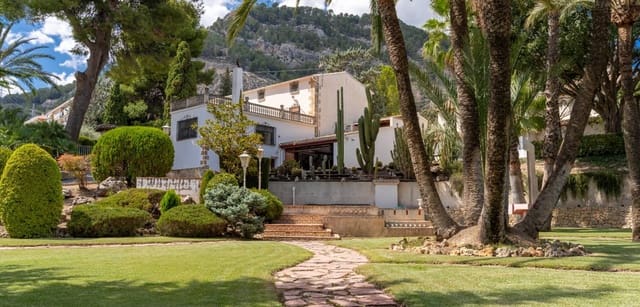 7 quarto Moradia para venda em Alcoy / Alcoi com piscina garagem - 2 120 000 € (Ref: 8666099)