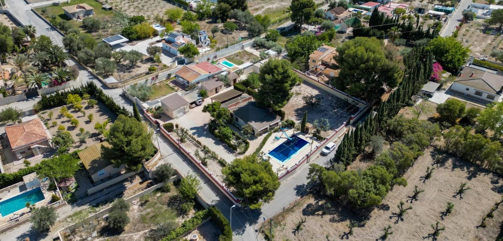 3 soverom Villa til salgs i Alicante by med svømmebasseng - € 550 000 (Ref: 8666116)