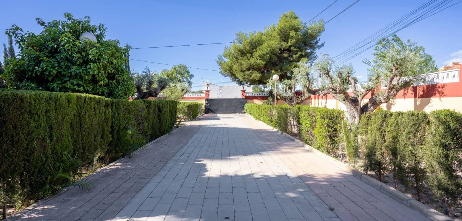 3 soverom Villa til salgs i Alicante by med svømmebasseng - € 550 000 (Ref: 8666116)