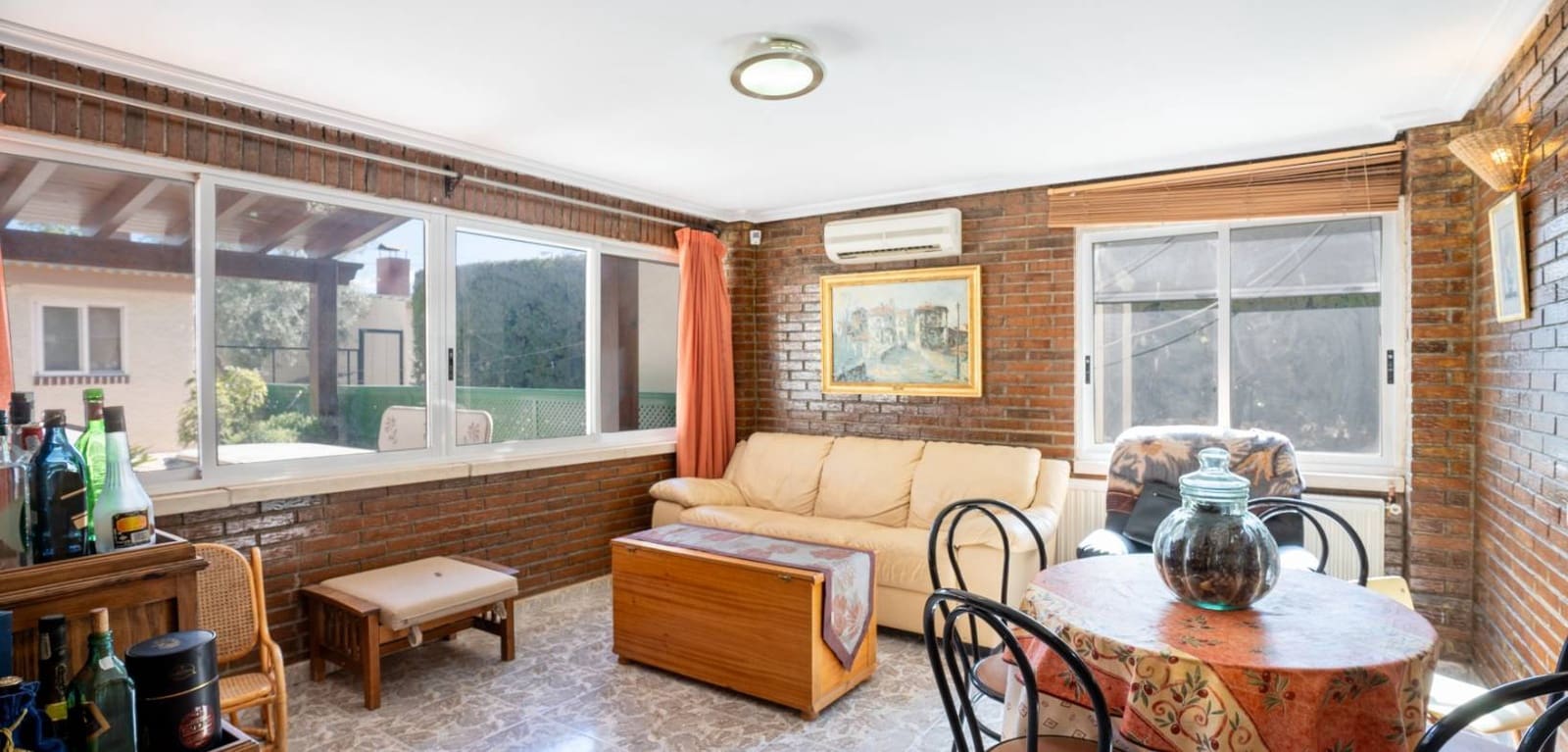 3 soverom Villa til salgs i Alicante by med svømmebasseng - € 550 000 (Ref: 8666116)