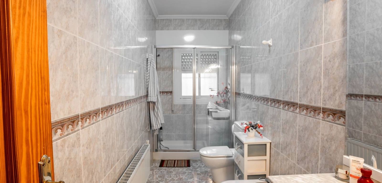 3 soverom Villa til salgs i Alicante by med svømmebasseng - € 550 000 (Ref: 8666116)