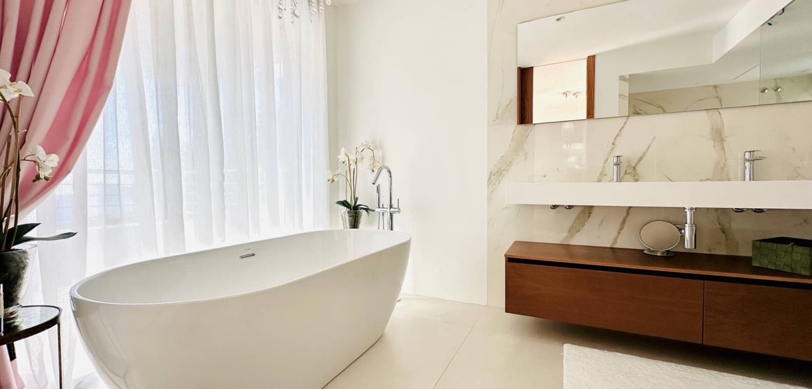 5 bedroom Villa for sale in Altea with pool garage - € 2,250,000 (Ref: 8666122)