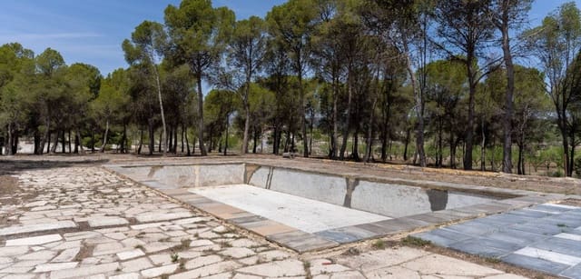 12 bedroom Finca/Country House for sale in Castalla with pool - € 799,000 (Ref: 8708259)