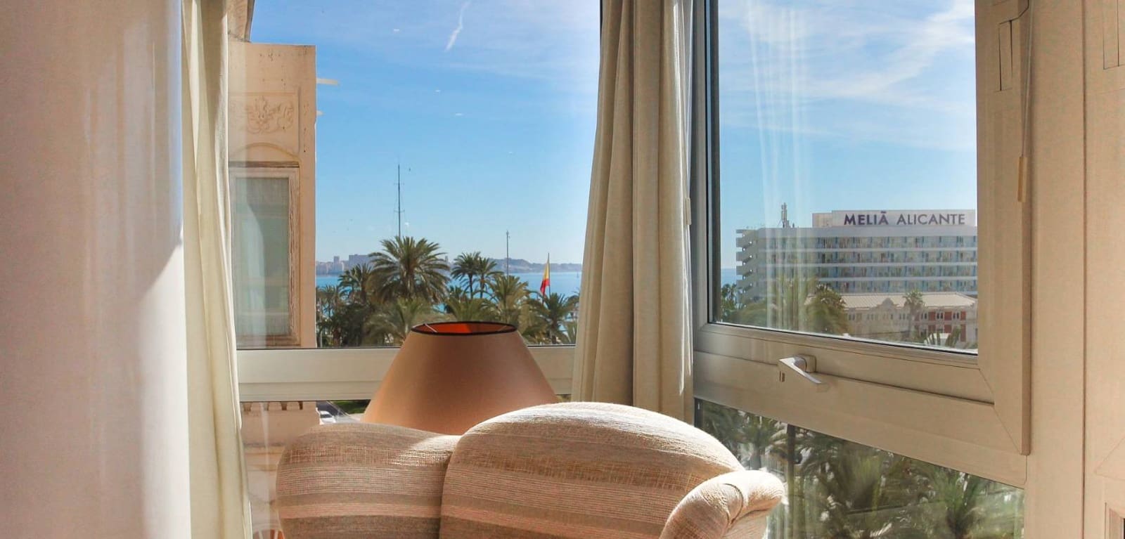 3 bedroom Apartment for sale in Alicante / Alacant city - € 990,000 (Ref: 8944927)