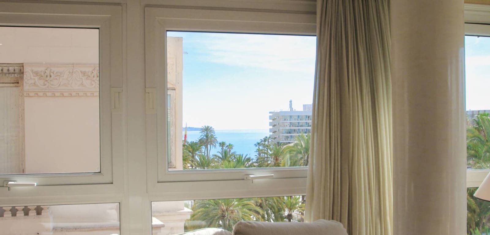 3 bedroom Apartment for sale in Alicante / Alacant city - € 990,000 (Ref: 8944927)
