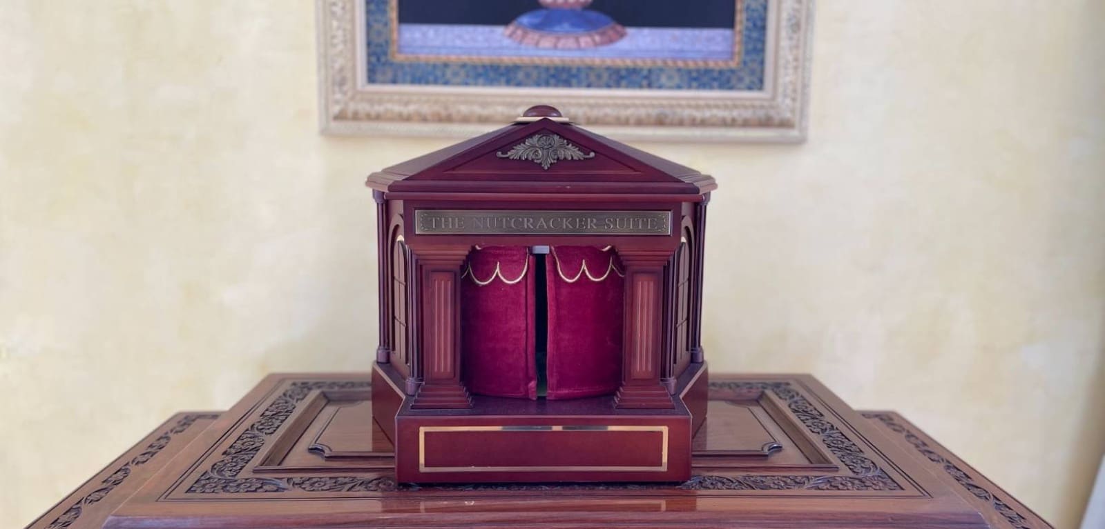 3 bedroom Apartment for sale in Alicante / Alacant city - € 990,000 (Ref: 8944927)