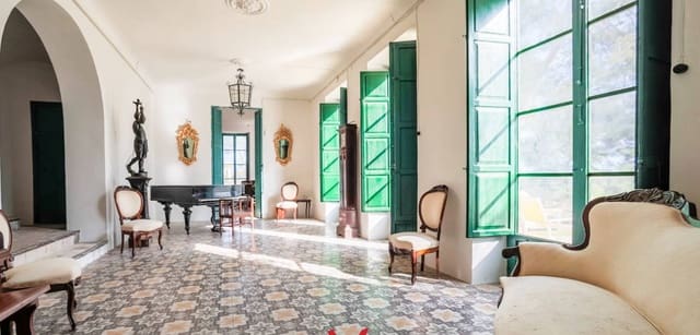 7 sovrum Villa till salu i Santa Faz, Alicante stad med garage - 1 275 000 € (Ref: 9101605)