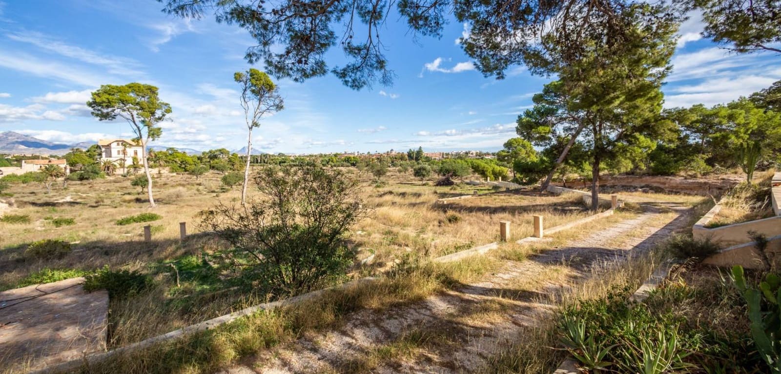 7 soveværelse Villa til salg i Alicante by med garage - € 1.175.000 (Ref: 9101605)