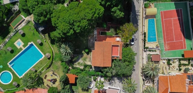 4 soverom Villa til salgs i El Campello - € 1 150 000 (Ref: 9101609)