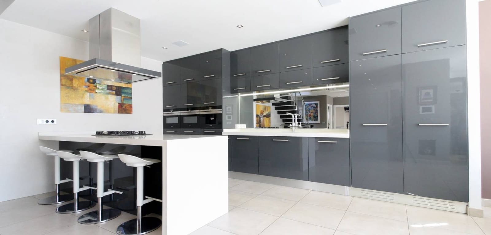 4 makuuhuone Huvila myytävänä paikassa Aguas Nuevas mukana uima-altaan 
autotalli - 1 190 000 € (Ref: 9231242)