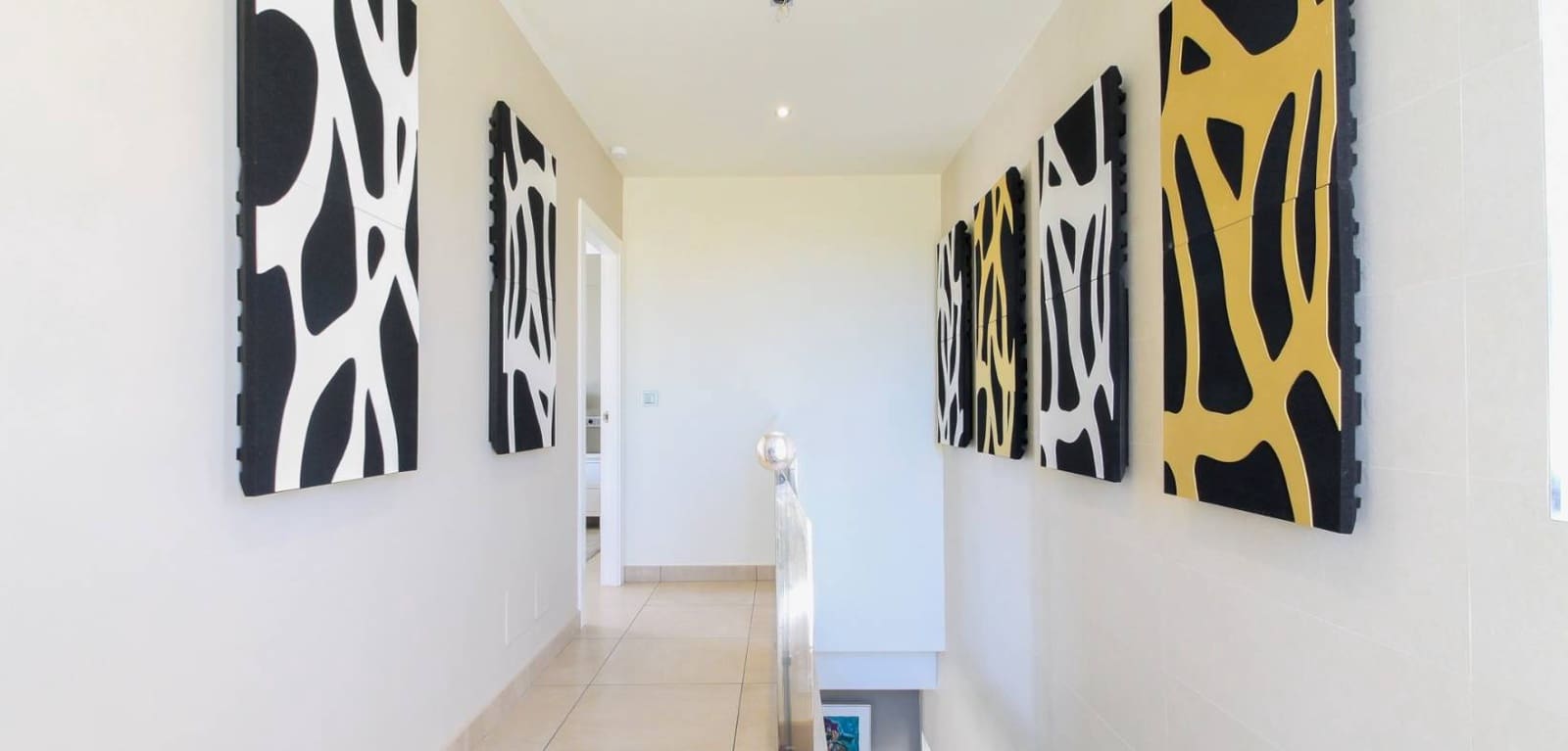 4 makuuhuone Huvila myytävänä paikassa Aguas Nuevas mukana uima-altaan 
autotalli - 1 190 000 € (Ref: 9231242)