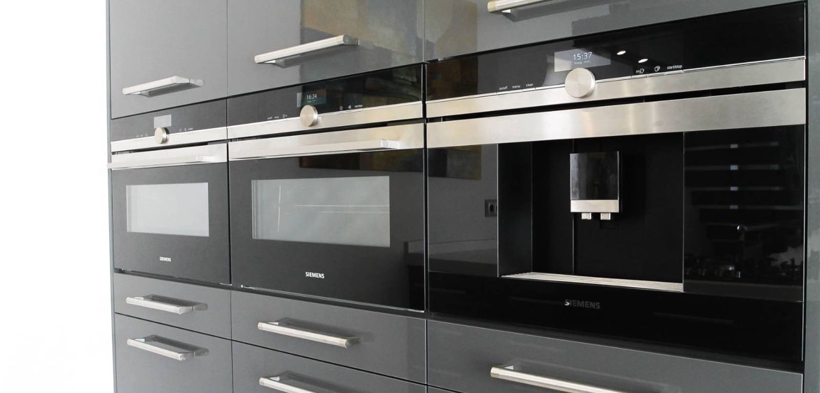 4 makuuhuone Huvila myytävänä paikassa Aguas Nuevas mukana uima-altaan 
autotalli - 1 190 000 € (Ref: 9231242)