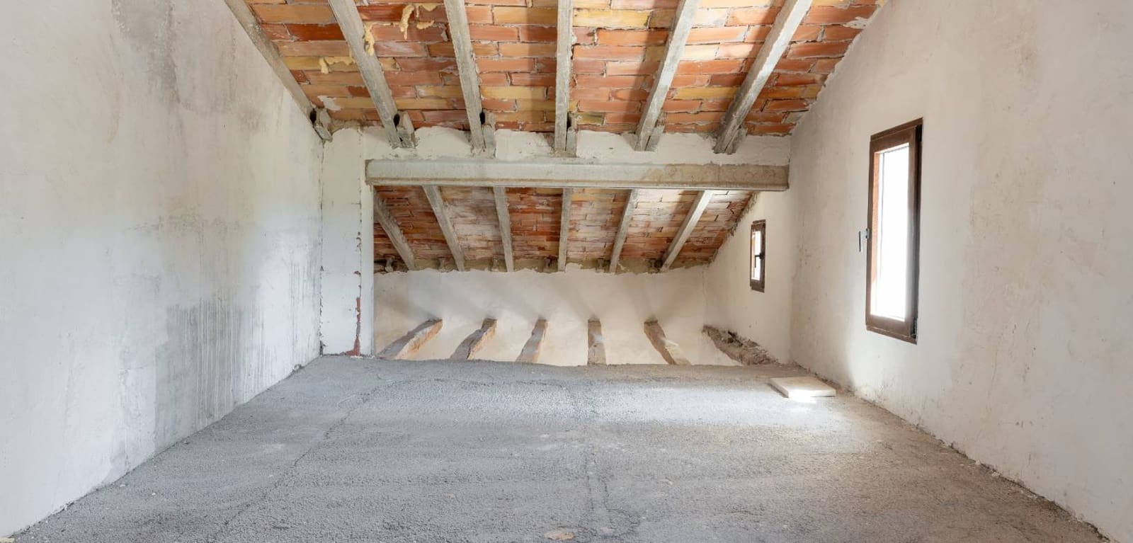 12 sypialnia Finka/Dom wiejski na sprzedaż w Castalla z basenem - 799 000 € (Ref: 9379982)