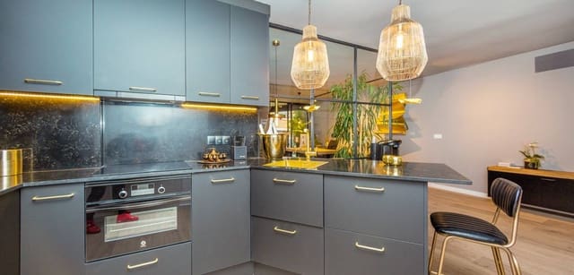 1 soverom Leilighet til salgs i Barrio del Centro, Alicante by - € 475 000 (Ref: 9425836)