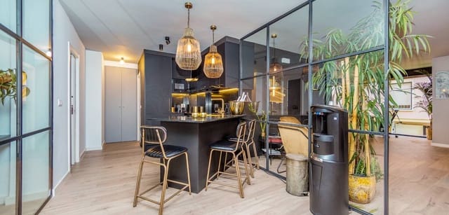 1 soverom Leilighet til salgs i Barrio del Centro, Alicante by - € 475 000 (Ref: 9425836)