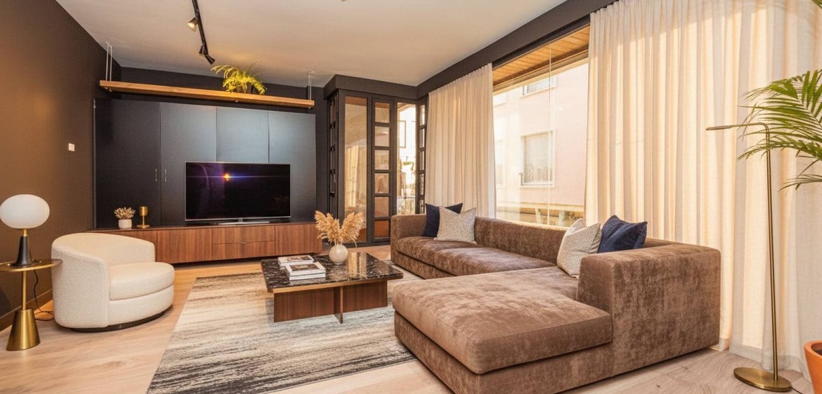 1 bedroom Apartment for sale in Alicante / Alacant city - € 475,000 (Ref: 9425836)