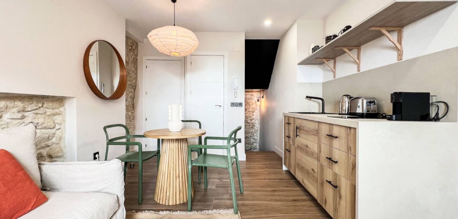 2 bedroom Apartment for sale in Alicante / Alacant city - € 550,000 (Ref: 9499933)