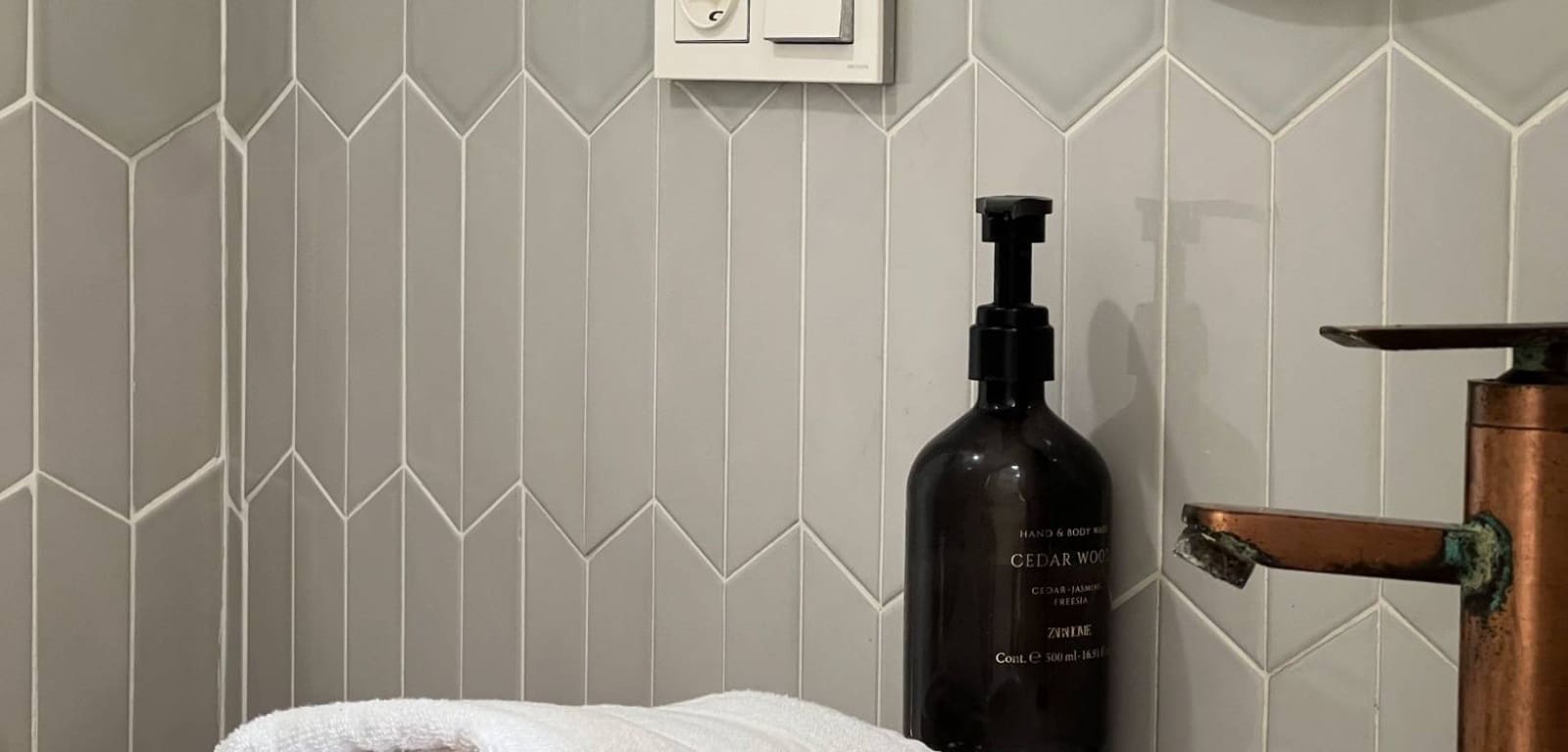 2 bedroom Apartment for sale in Alicante / Alacant city - € 550,000 (Ref: 9499933)